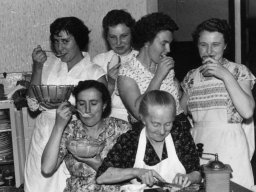 kuchenpersonal 1958